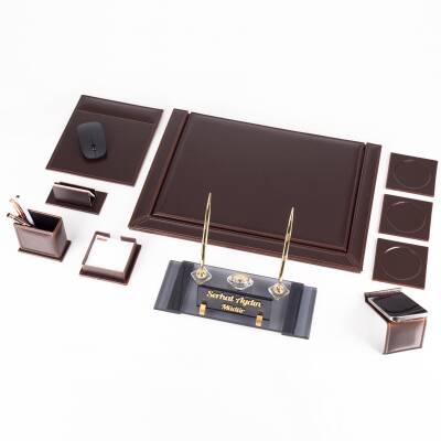 10 Parça Eskitme Desenli Kahverengi Deri Sümen Takımı ve Kristal Masa İsimliği Ofis Masa Sümen Seti - 5