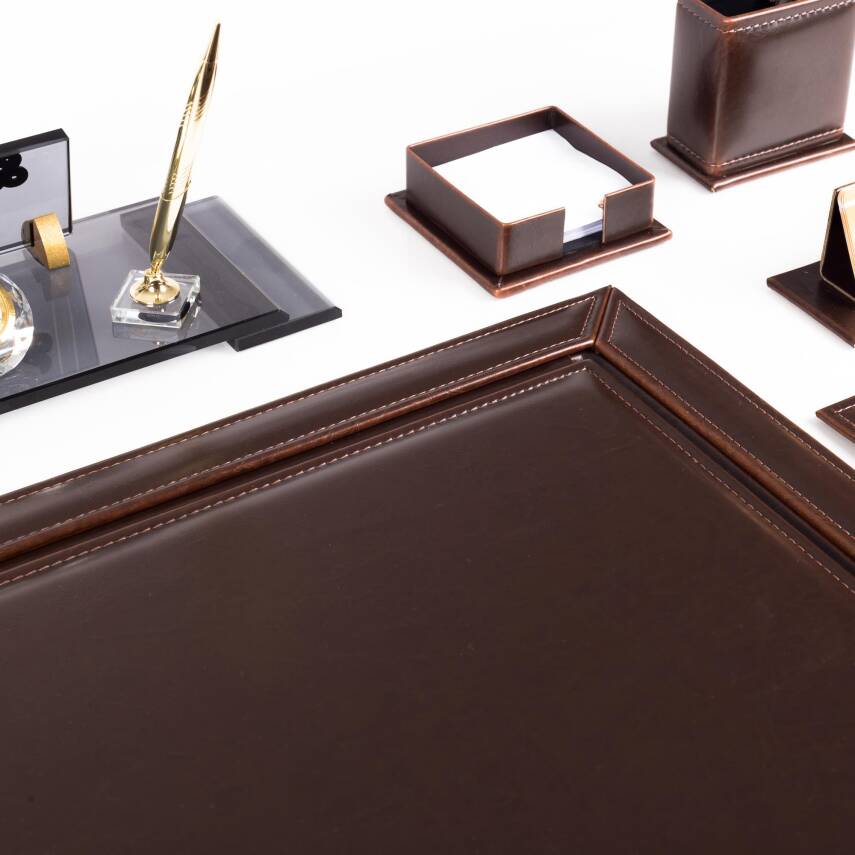 10 Parça Eskitme Desenli Kahverengi Deri Sümen Takımı ve Kristal Masa İsimliği Ofis Masa Sümen Seti - 6