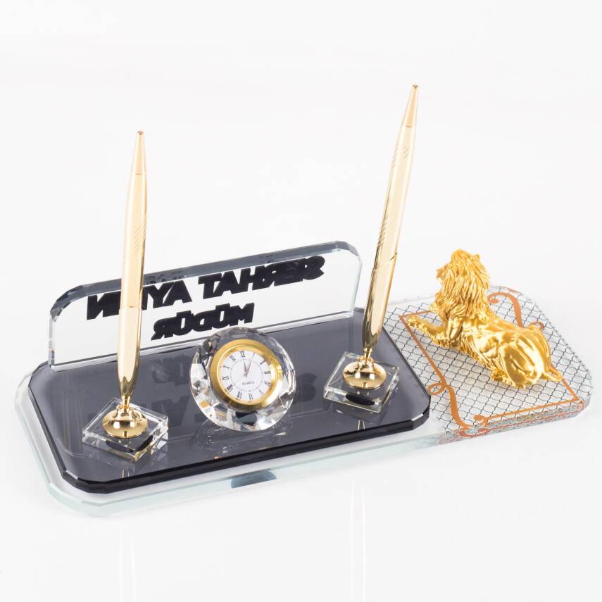 Aslan Biblolu Masa İsimlik Desenli Lion Ofis Masa İsimliği Yatan Aslan Ofis Masa üstü İsimlik - 4