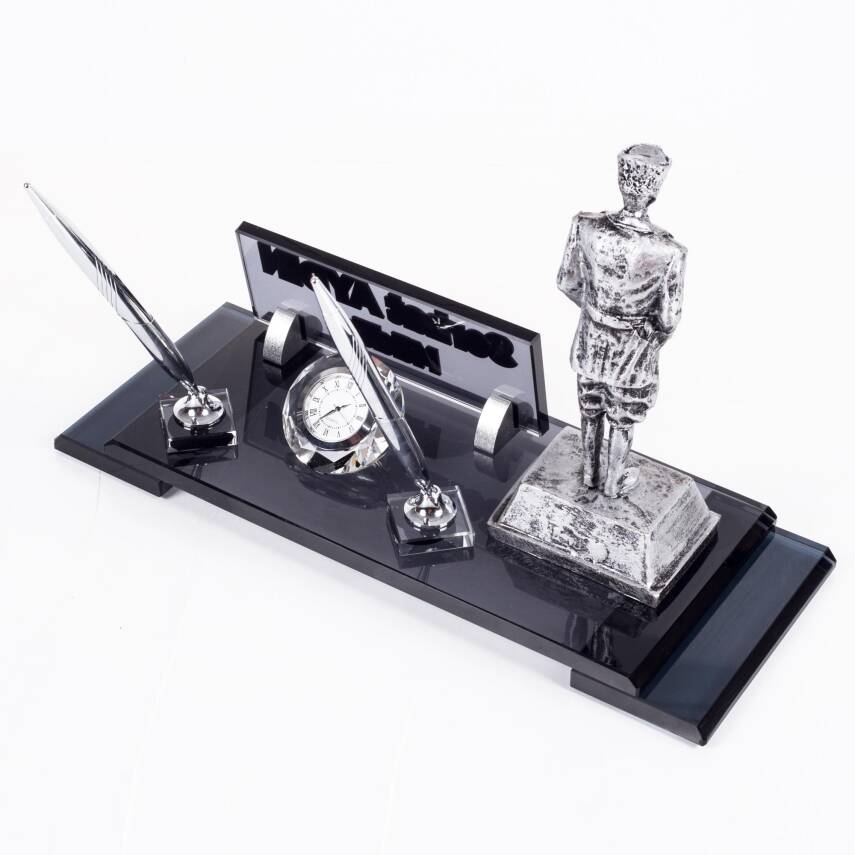 Atatürk Heykeli Biblolu Elit Kristal İsimlik Masa İsimliği Çift Kalemli İsimlik Lüks Ofis Hediye - 5