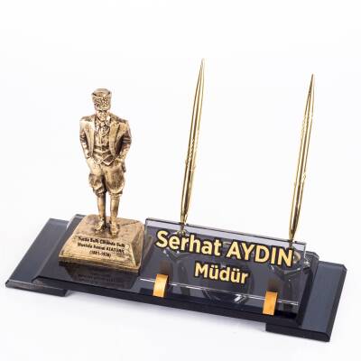 Atatürk Heykeli Biblolu Elit Kristal İsimlik Masa İsimliği Çift Kalemli İsimlik Lüks Ofis Hediye - Ofistike