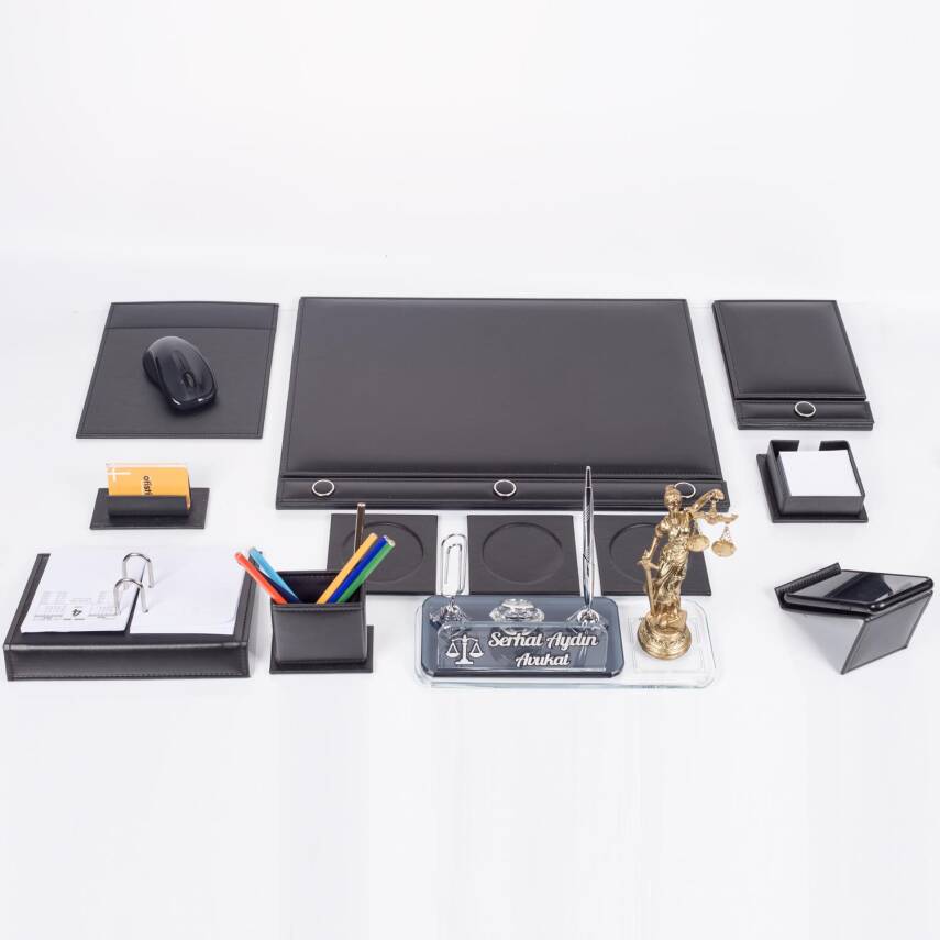 Avukata Themis Heykelli Düğmeli Siyah Sümen Takımı İmza Tasarımlı Masa İsimliği Hediye - 3