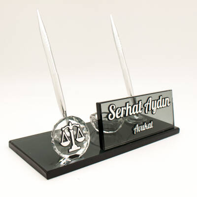 Avukatlara Özel Hukuk Logolu Avukat İsimlik Kristal Masa İsimliği - Ofistike