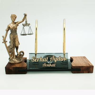 Avukatlara Özel İsimlik Adalet Themis Heykeli Avukat Masa İsimliği Masif Hakim Savcı Hediye Masalık - 2