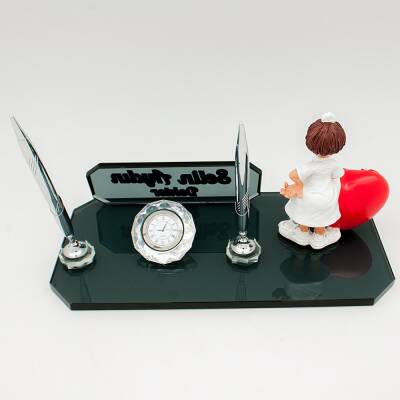 Bayan Hemşire Doktor Biblolu Saatli İsimlik Kristal Masa İsimliği Hekimlere Özel Hediye - 3