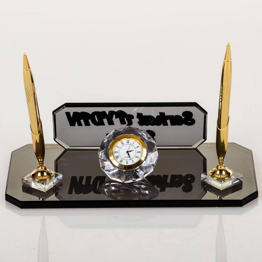 Delos Masa İsimliği Altın Kalemli Büro Hediyesi Masaüstü İsimlik Kristal Cam Ofis İsimliği - 3