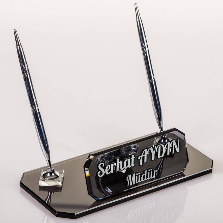 Delos Masa İsimliği Gümüş Kalemli Ofis Hediyesi Masaüstü İsimlik Kristal Cam Ofis Masa İsimlik - 1
