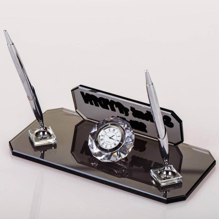 Delos Masa İsimliği Gümüş Kalemli Ofis Hediyesi Masaüstü İsimlik Kristal Cam Ofis Masa İsimlik - 3