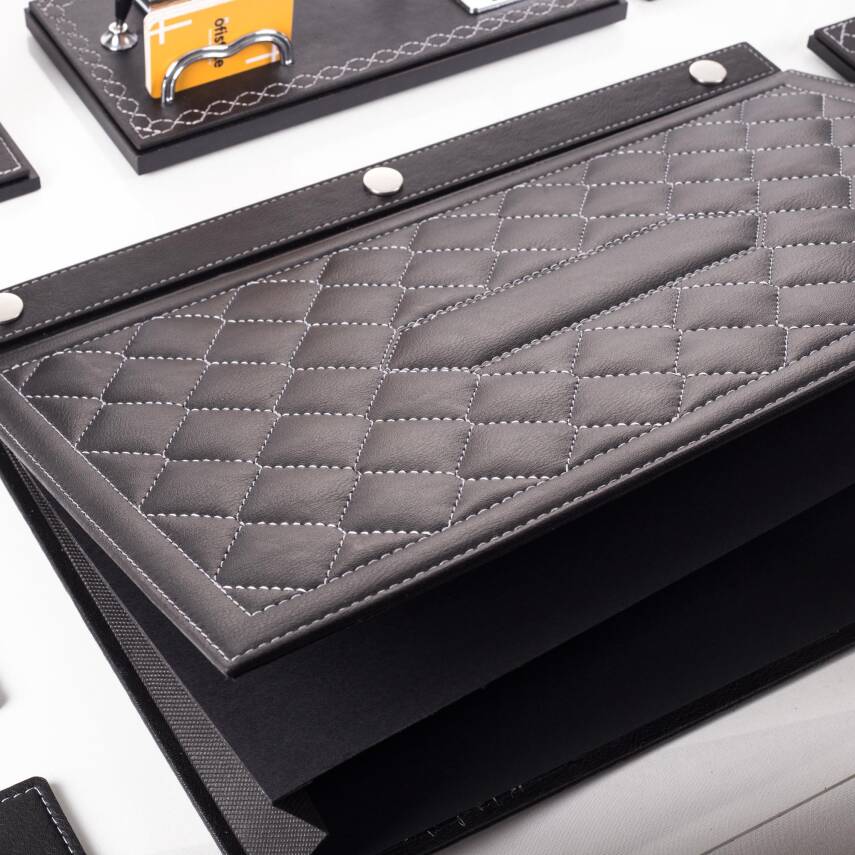 Delux Siyah Evrak Standlı Baklava Desenli Deri Sümen Takımı İsme Özel Masa İsimliği İsimlik Seti - 5