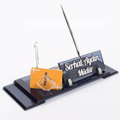 Elit Gümüş Kabartma İsim Yazı Ofis Hediyesi Kristal Masa İsimliği Yöneticiye Hediye Masalık 