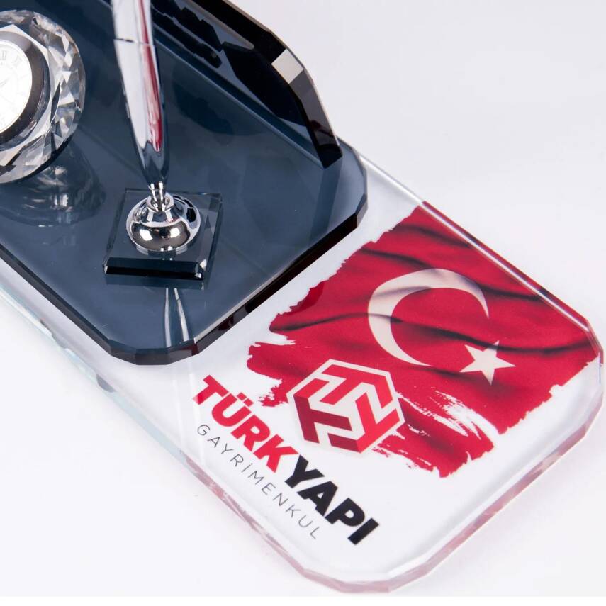 Firmalara Özel Logo Baskılı Kristal Ofis Masa İsimliği - 1