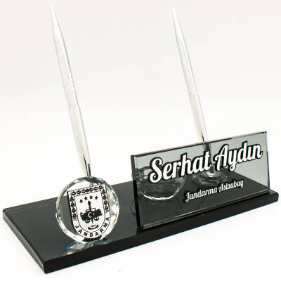 Jandarmaya Özel İsimlik Kabartma Logolu Kristal Masa İsimliği 