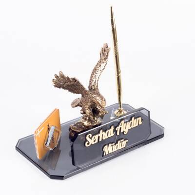 Kartal Biblolu Kristal Masa İsimliği Altın Renk Kristal Masaüstü İsimlik Yeni İş Ofis Hediyesi - 3