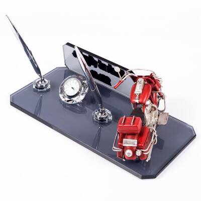 Kırmızı Klasik Motosiklet Biblolu Kristal Masa İsimliği Motorculara Özel Hediye Kalemlik - 4