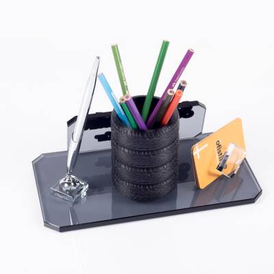 Lastik Figürlü Kalemlikli Kristal Masa İsimliği Masa İsimlik Yeni İş Ofis Otomotiv Sanayi Hediyesi - 2