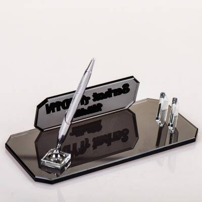 Midilli İsimlik Gümüş Yeni İş Ofis Hediyesi Kristal Masa İsimliği Kalemli Kartvizitlikli Cam İsimlik - 4