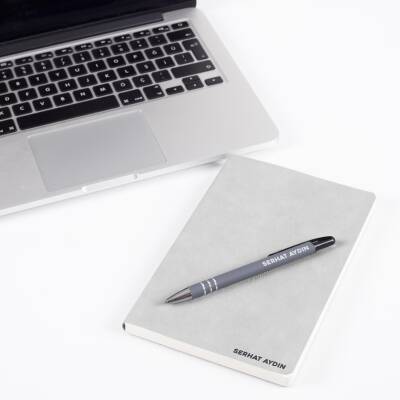 Ofistike İsme Kişiye Özel Gri Renk İsim Baskılı Ajanda Kalem Seti - Ofistike