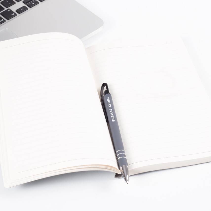 Ofistike İsme Kişiye Özel Gri Renk İsim Baskılı Ajanda Kalem Seti - 2