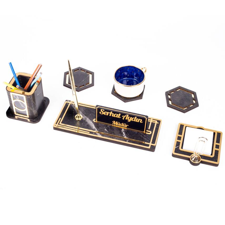 Retro Gold Kalemli Ataçlı Ahşap Masa İsimliği Bardak Altlığı Kalemlik Notluk İsimlik Masa Seti - 1