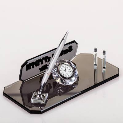 Rodos Masa İsimliği Ofis Hediyesi Gümüş Saatli Kalemli İsimlik Kristal Masa Üstü İsimlik - 2