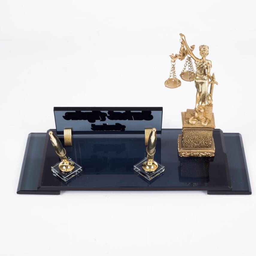 Saatli Adalet Heykeli Biblolu İsimlik Avukatlara Hakim Savcı Hukuk Kristal Ofis Masa İsimliği - 4