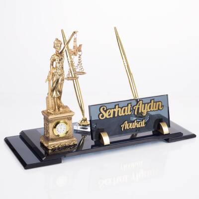 Saatli Adalet Heykeli Biblolu İsimlik Avukatlara Hakim Savcı Hukuk Kristal Ofis Masa İsimliği - 2