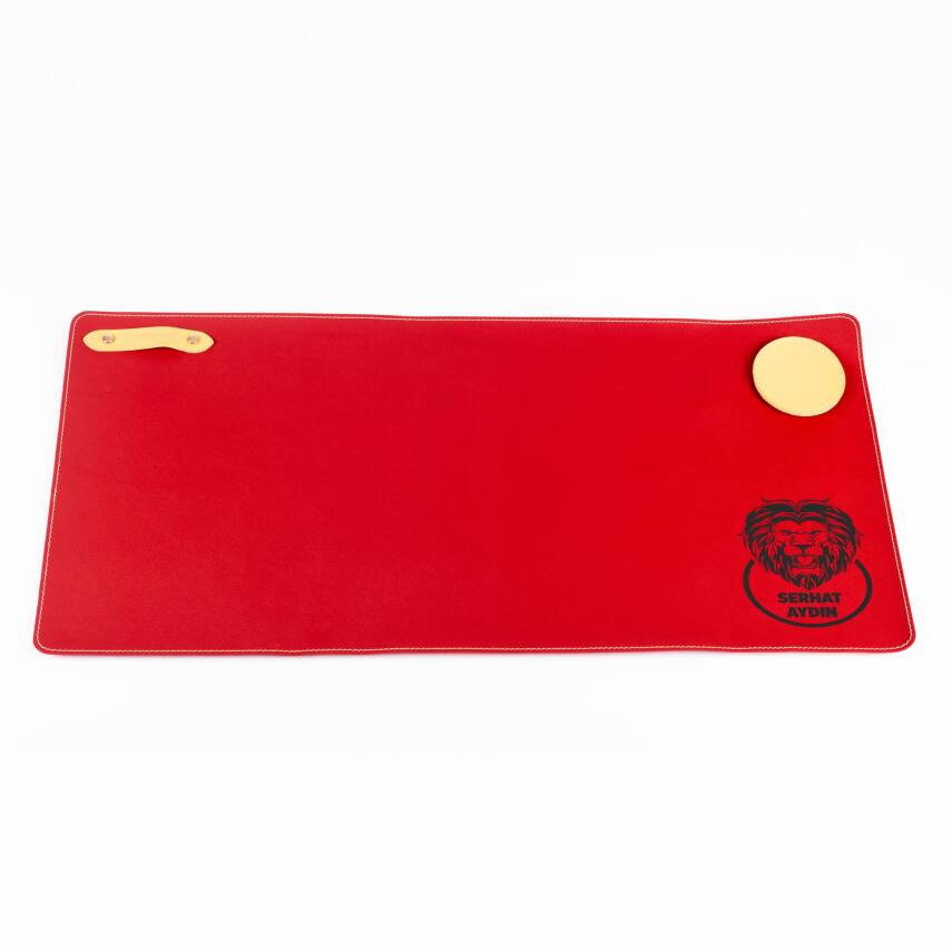 Taraftara Özel Sarı Kırmızı Aslan ve İsim Baskılı Deri Masa Pedi Ev Masa Matı Sümen Takımı - 2