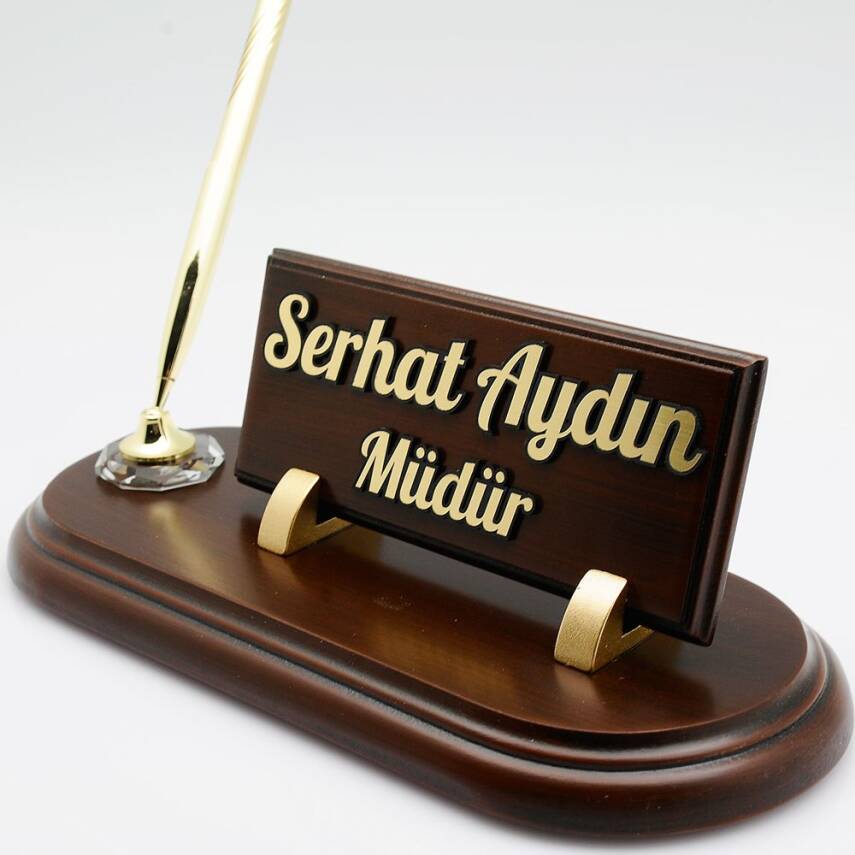 Tek Kalemli Ahşap Kabartma Masa İsimliği Ahşap Masa İsimlik Ofis Hediyesi Ceviz Masa Kalemliği - 1