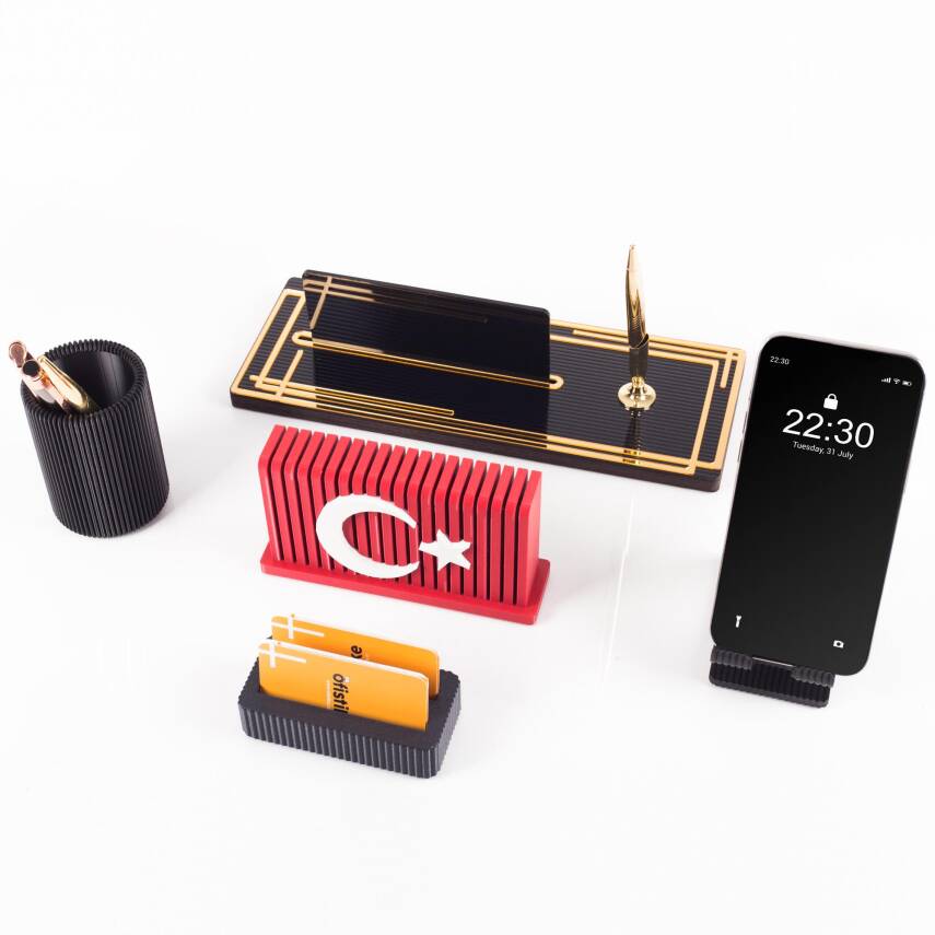 Vera Türk Bayraklı Gold Ahşap Masa İsimliği Seti Çizgi Desen Hediye Ofis Dekoratif Masaüstü İsimlik - 4